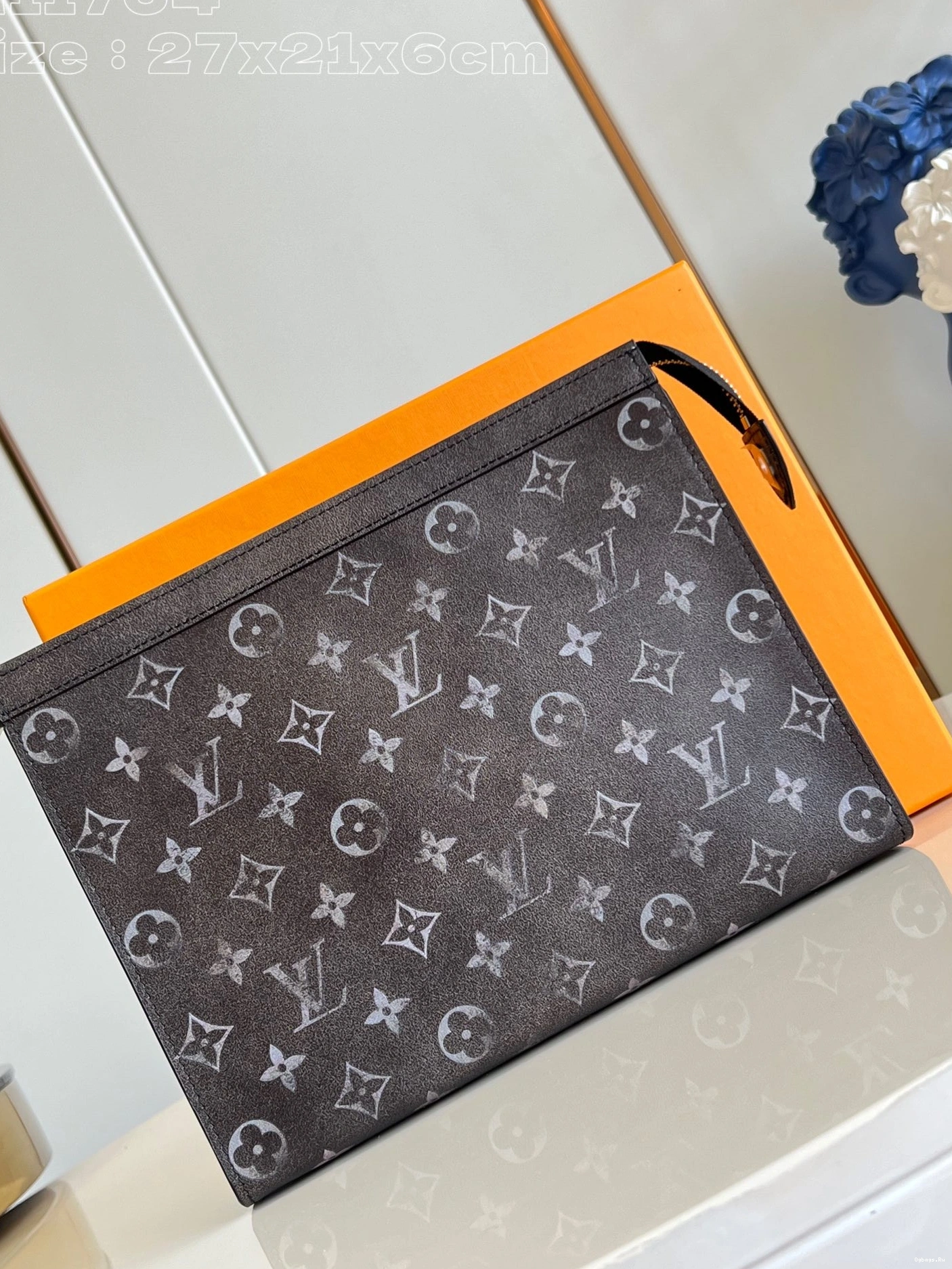 LOUIS VUITTON POCHETTE VOYAGE-27*21*6CM 0115